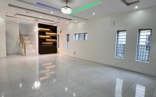 SUPER STUNNING FULLY AUTOMATED 5 BED FULLY DETACHED LUXURY SMART HOME