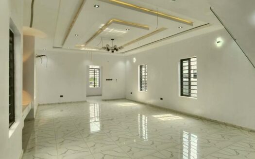 5 BEDROOM DETACHED DUPLEX