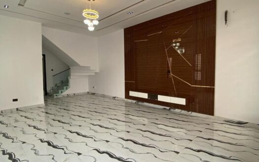 TASTEFULLY BUILT 4 BEDROOM FULLY DETACHED DUPLEX WITH BQ